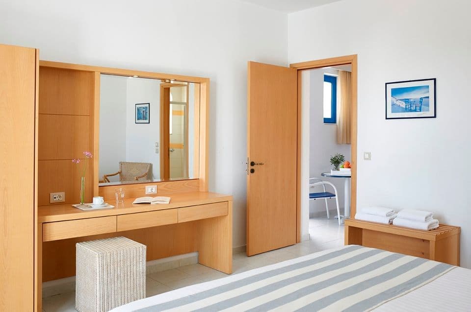 room-types-PEFKISL-FAMILY-0.jpg