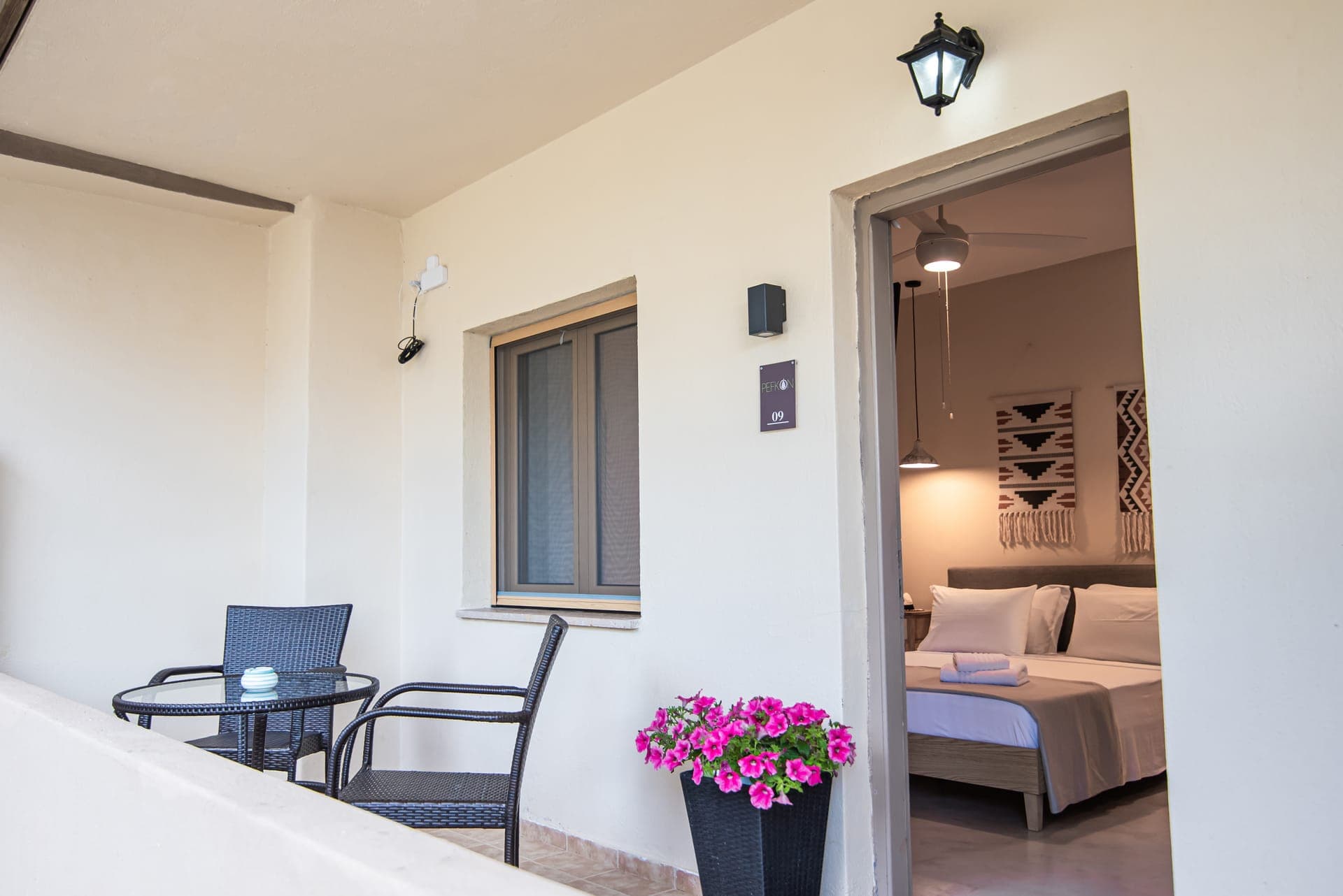 room-types-PEFKONBTQH-ECNDBL-0.jpg