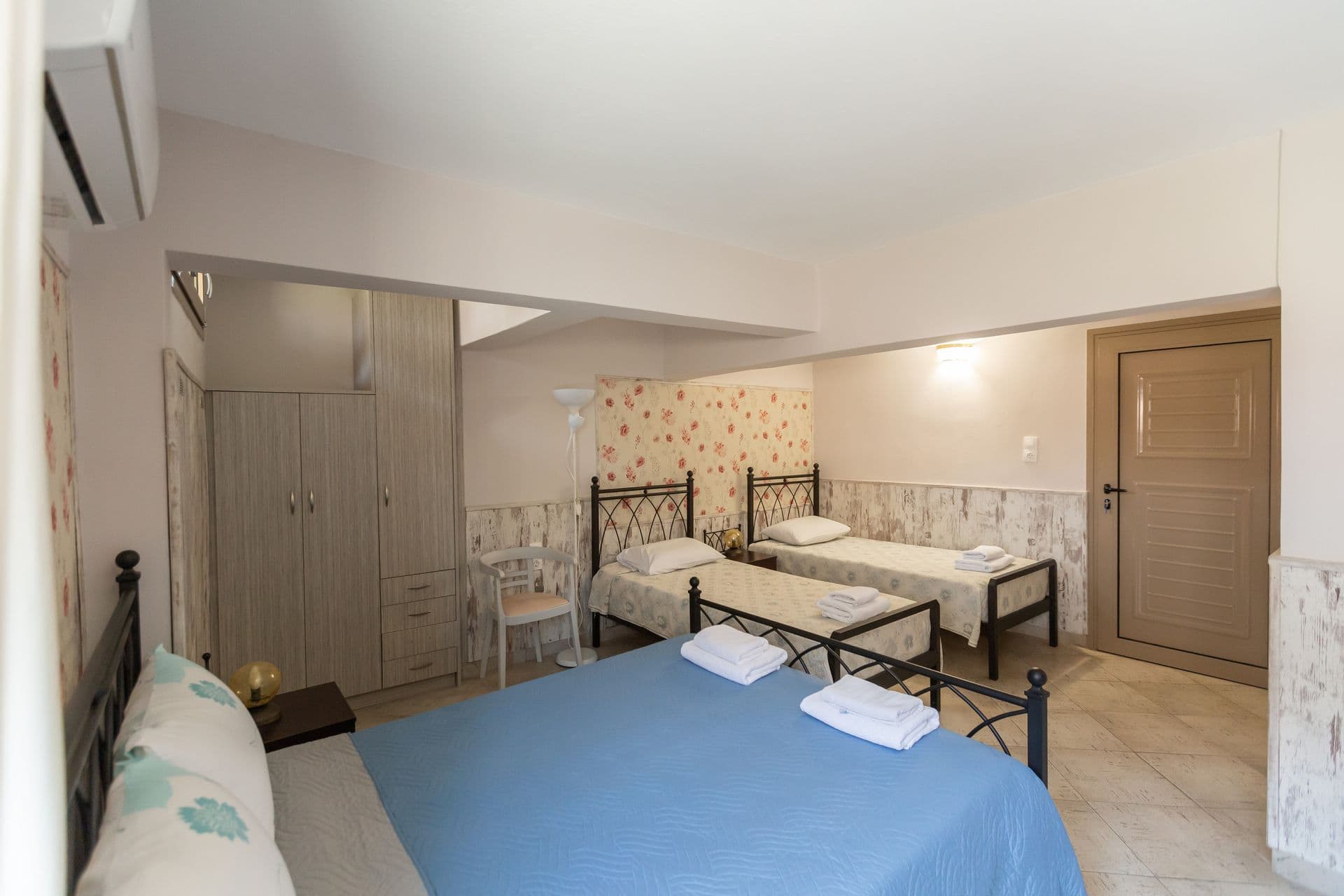 room-types-PEGASUSRO-QUADR-0.jpg