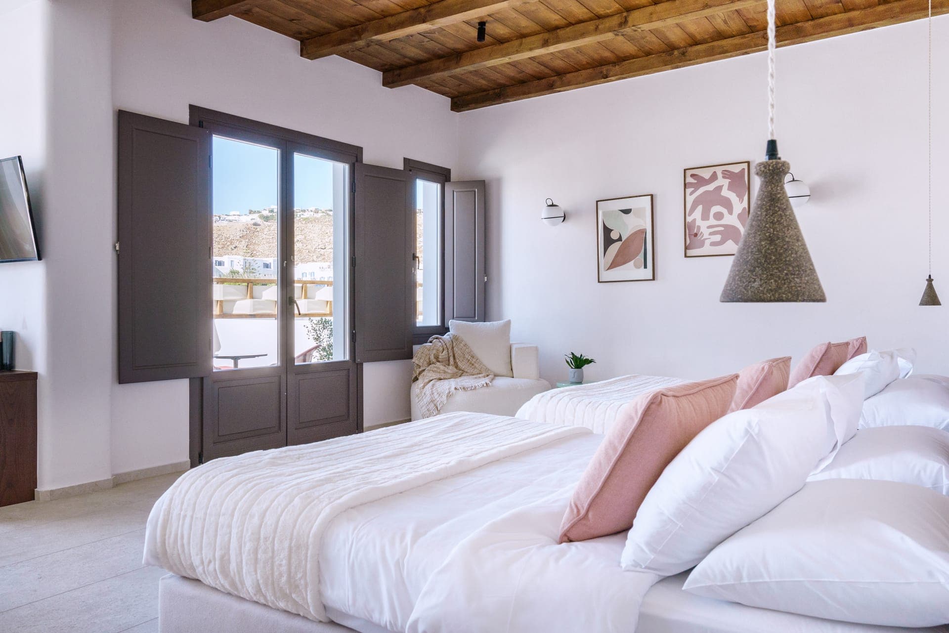 room-types-PELICANBAY-SUITE-0.jpg
