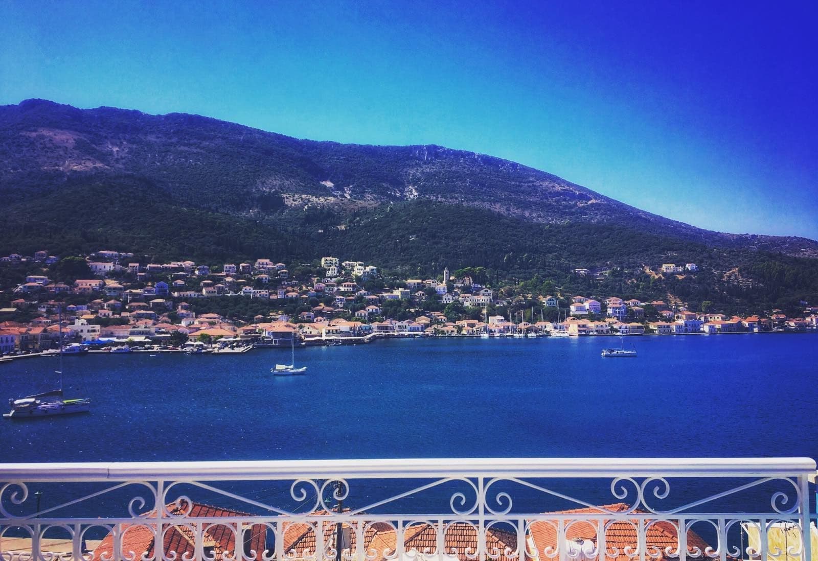 Double executive rooms with full sea and pool views, on the first and on the second floor of our modern wing above swimming pool
Similar decorative, about 30-35sq.m each with private balcony and a walk-in bathroom with shower
Access by stairs only