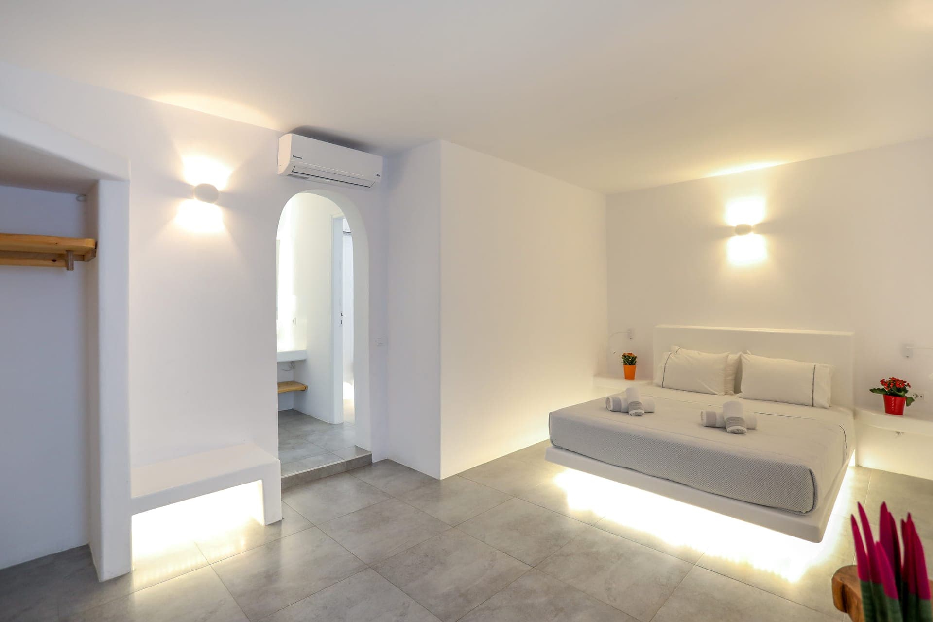 room-types-PETINAROS-STDQDR-0.jpg