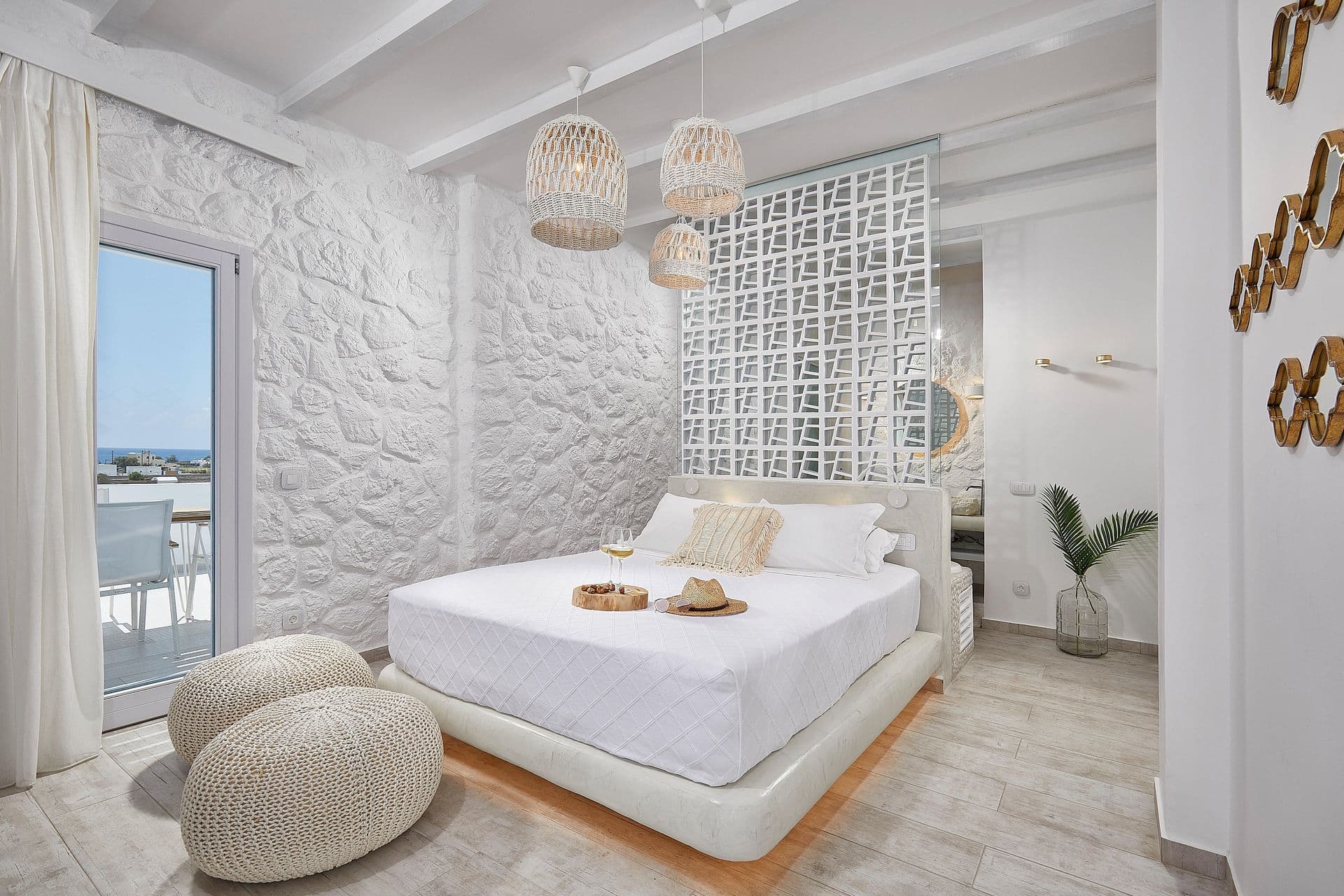 room-types-PETRISUITE-SUPERB-0.jpg