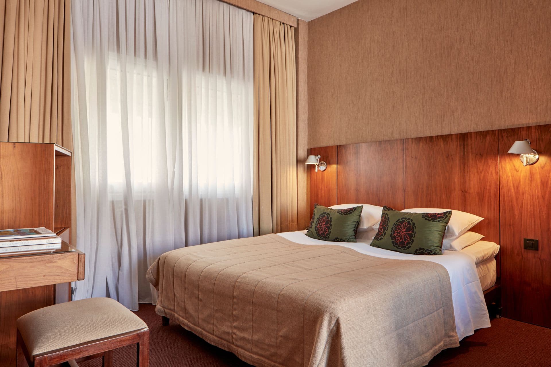 room-types-PHILIPPOS-STDDT-0.jpg