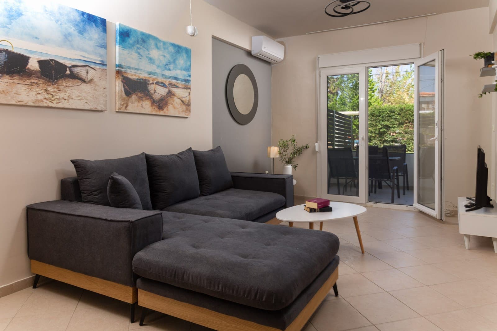 room-types-PIGADAKI-VILLA1-0.jpg