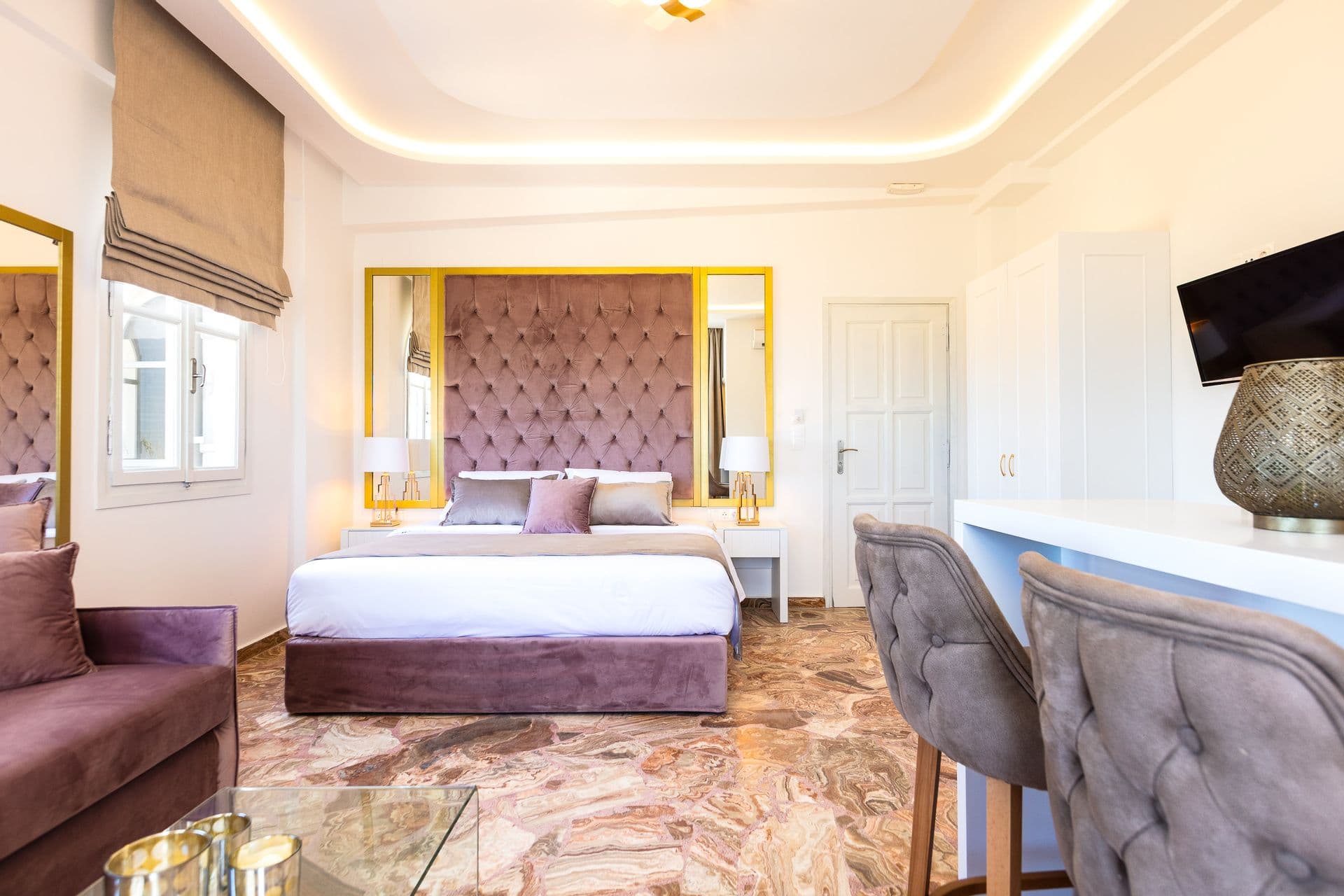 room-types-PINELOPIBS-JSG-0.jpg