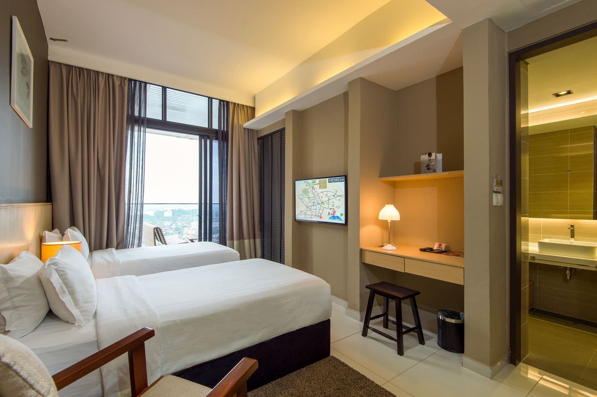 room-types-PINESMELAK-EXPBT-0.jpg