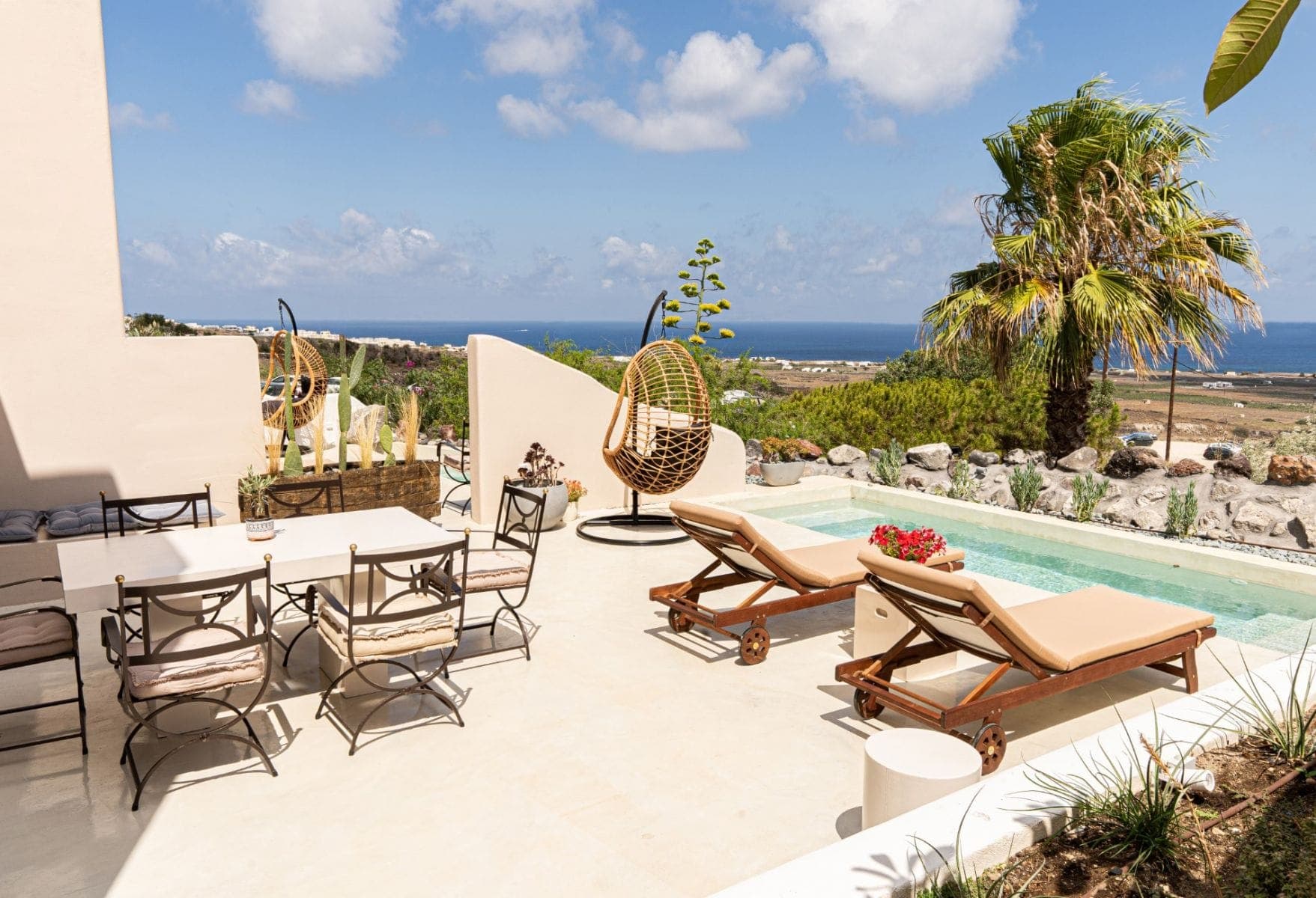 Front terrace with sea and sunset view