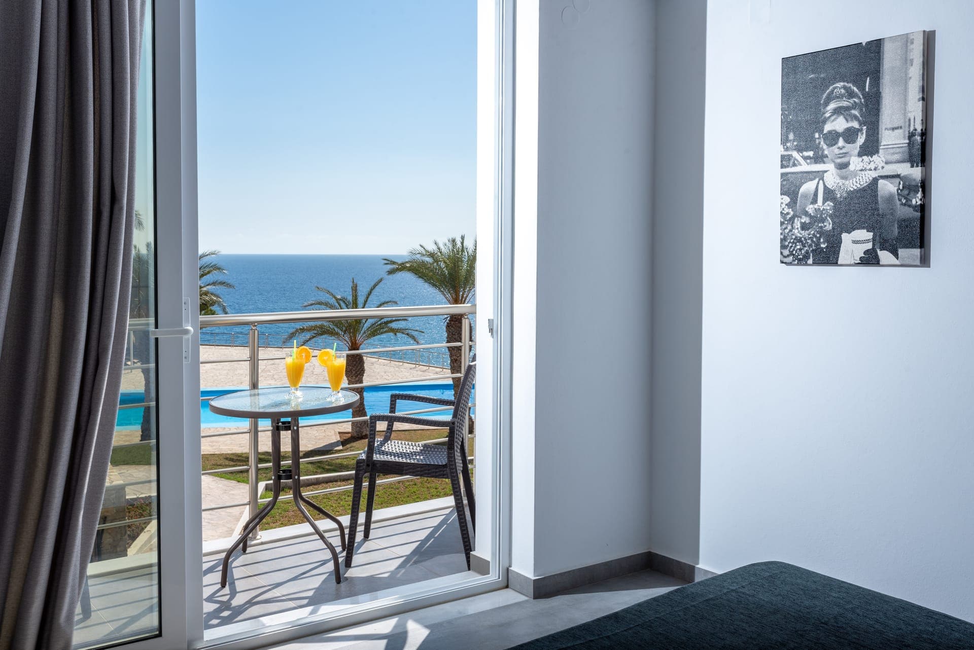 room-types-PORTOBELIS-SUPSV-0.jpg