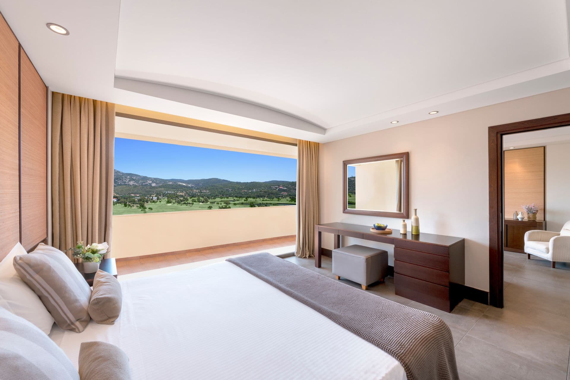 room-types-PORTOCM-EXEGV-0.jpg