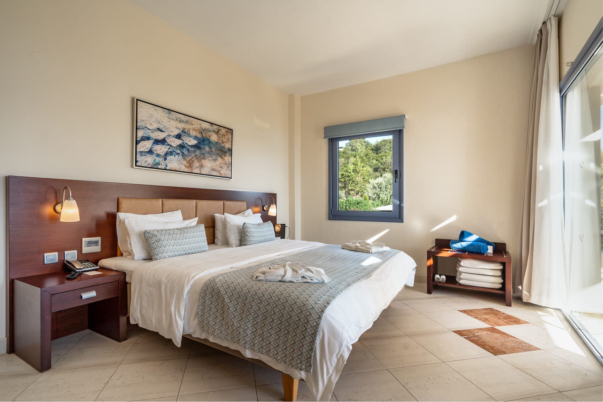 room-types-PORTOGALIN-SUITE-0.jpg