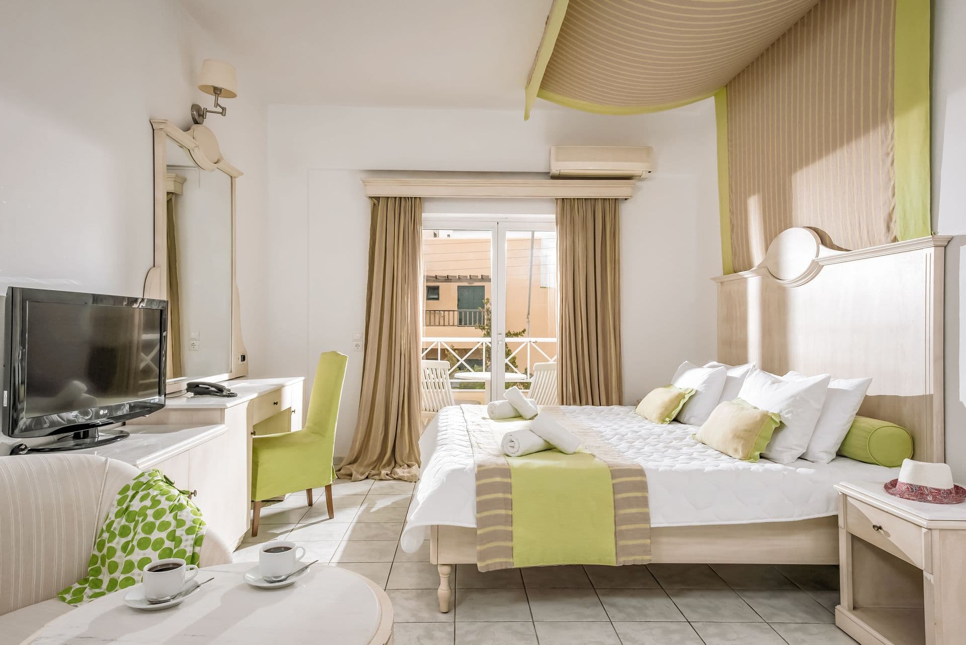 room-types-PORTOGRECO-STDR-0.jpg