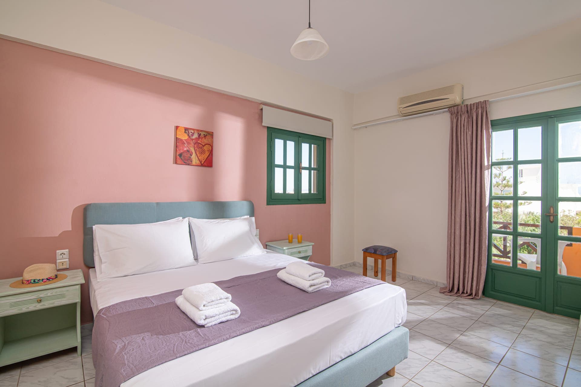 room-types-PORTOKALI-FAMSUP-0.jpg