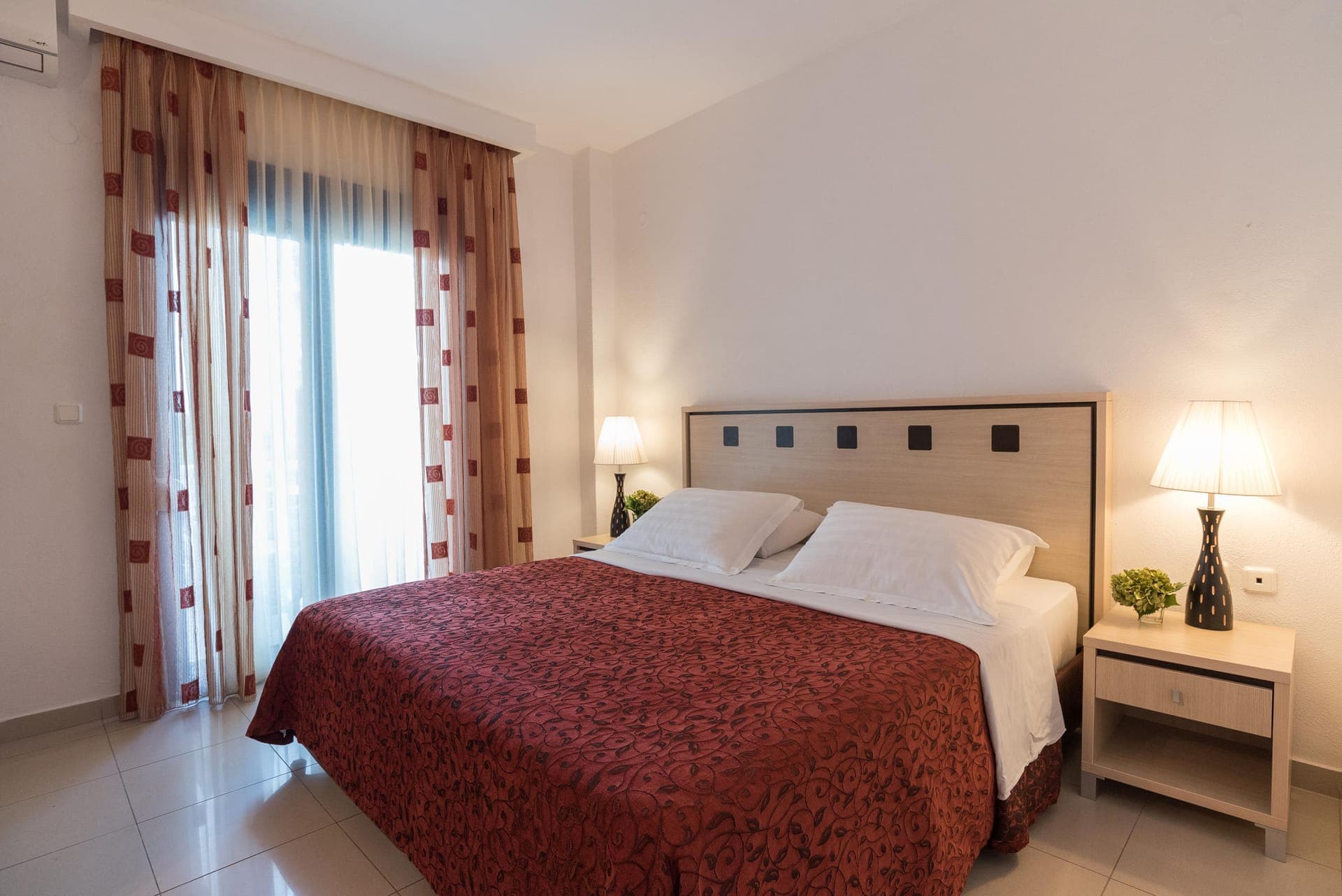 room-types-PORTOKOUFO-FAMP-0.jpg