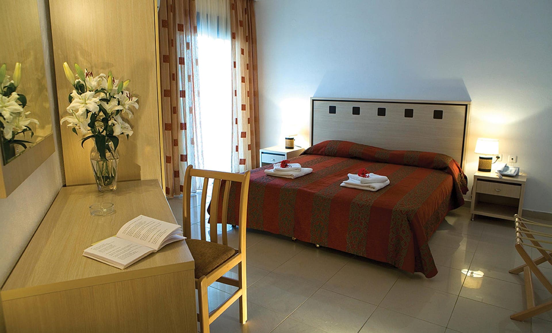 room-types-PORTOKOUFO-MFAM-0.jpg