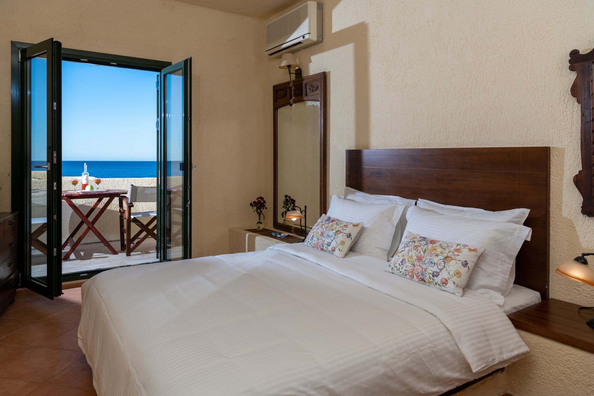 room-types-PORTOSISI-S2L-0.jpg