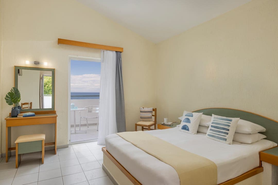 room-types-PORTOSKALA-DTSVR-0.jpg