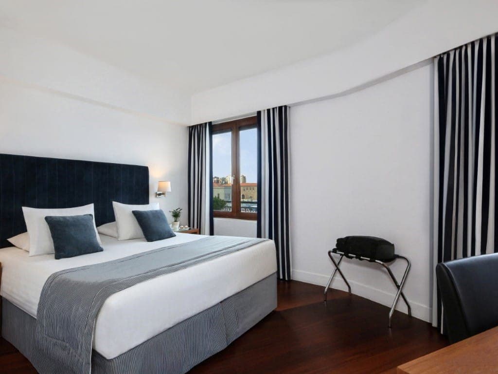 room-types-PORTOVENEZ-JSUI-0.jpg