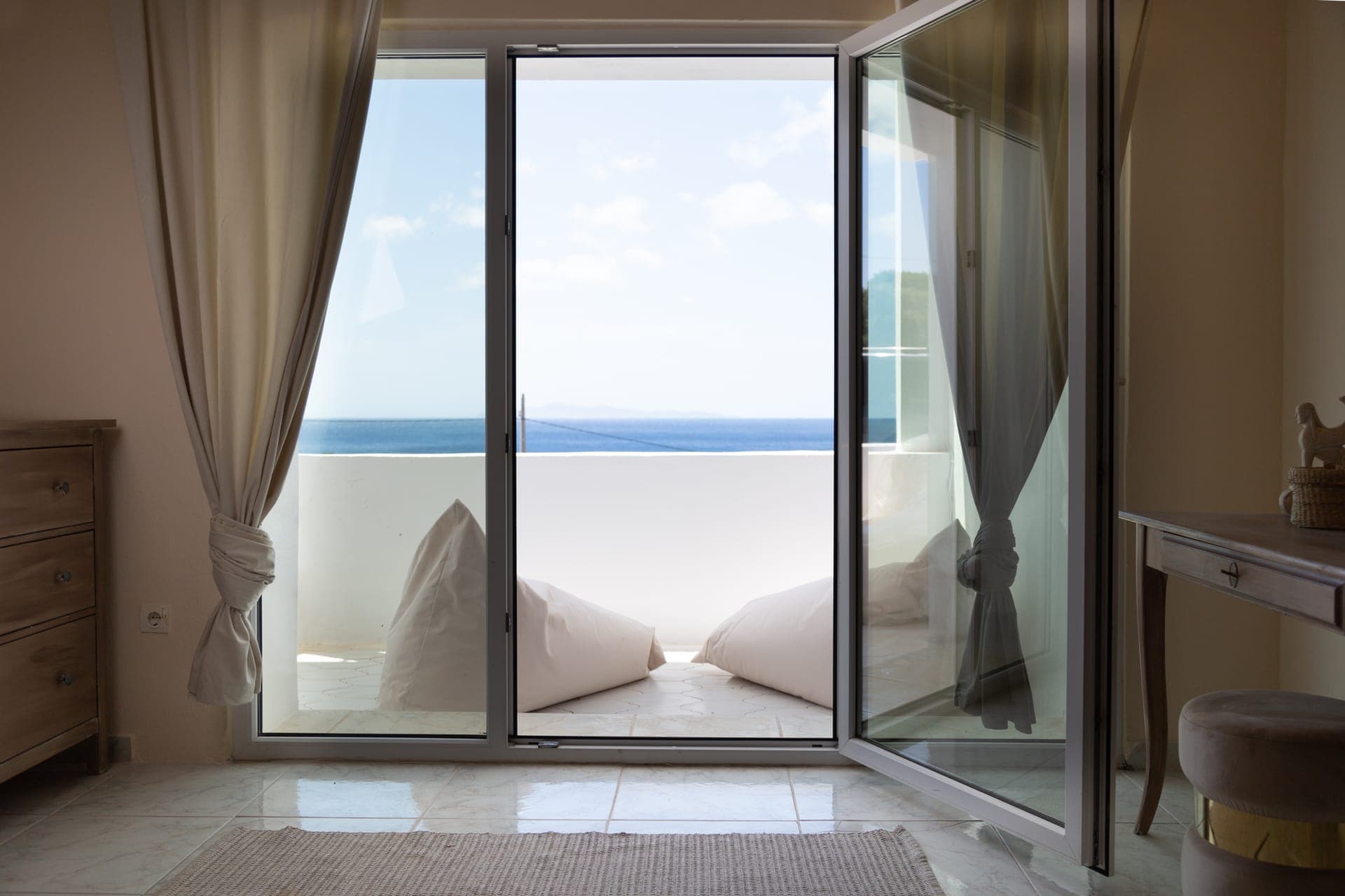 room-types-POSEIDONBV-JSSV-0.jpg