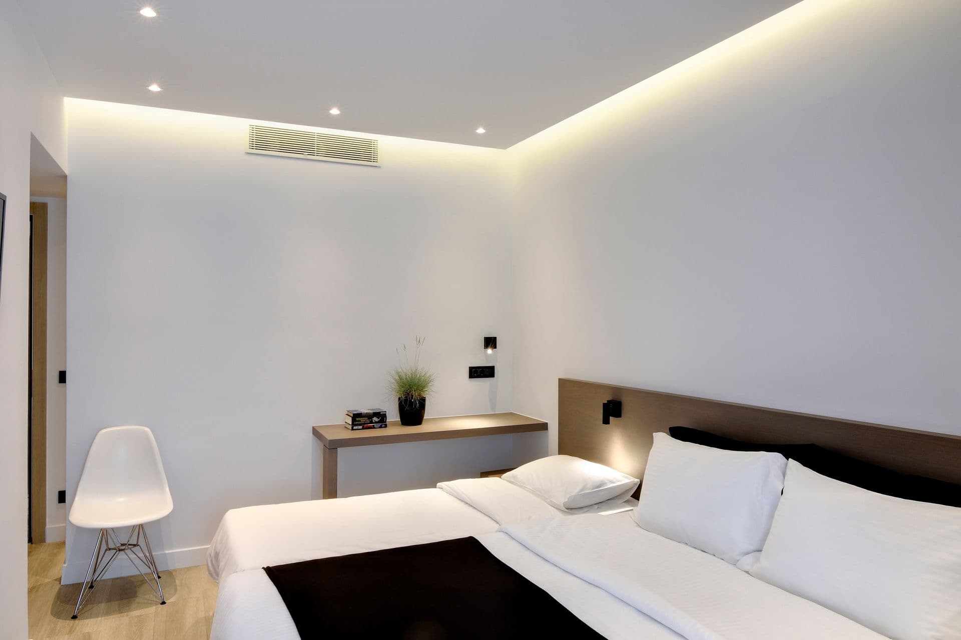 room-types-POSEIDONFA-TRIPL-0.jpg