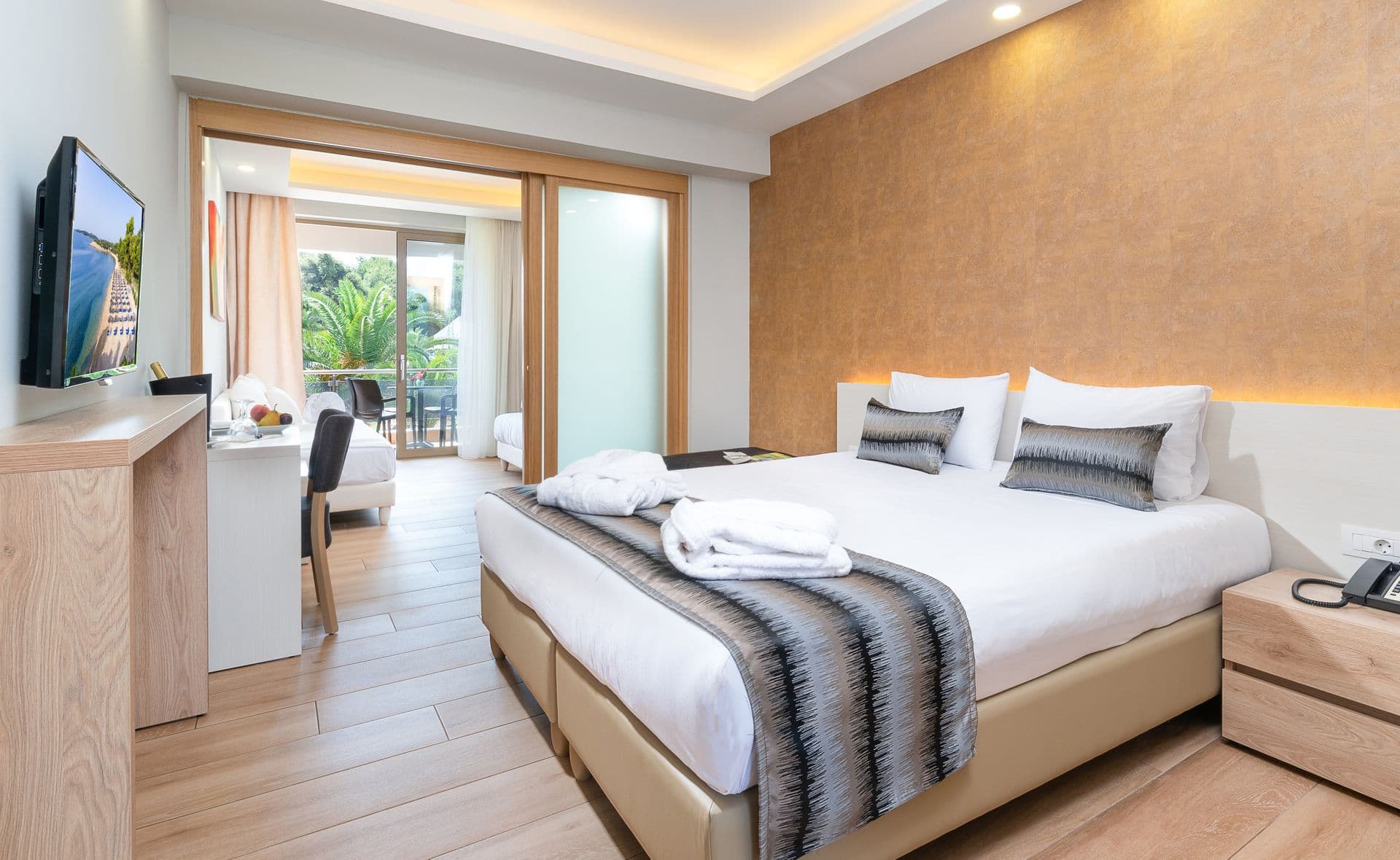 Poseidon Sea Resort, Junior Suite Garden View