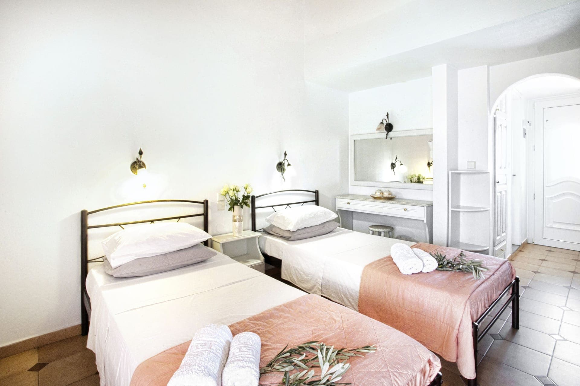 room-types-POSEIDONVL-STUDIO-0.jpg