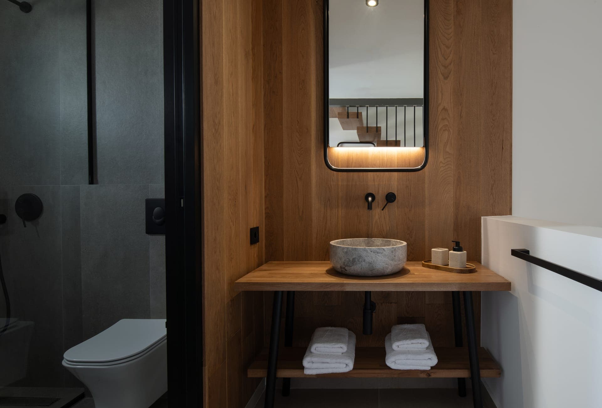 room-types-POSEIDONVL-SUITES-0.jpg