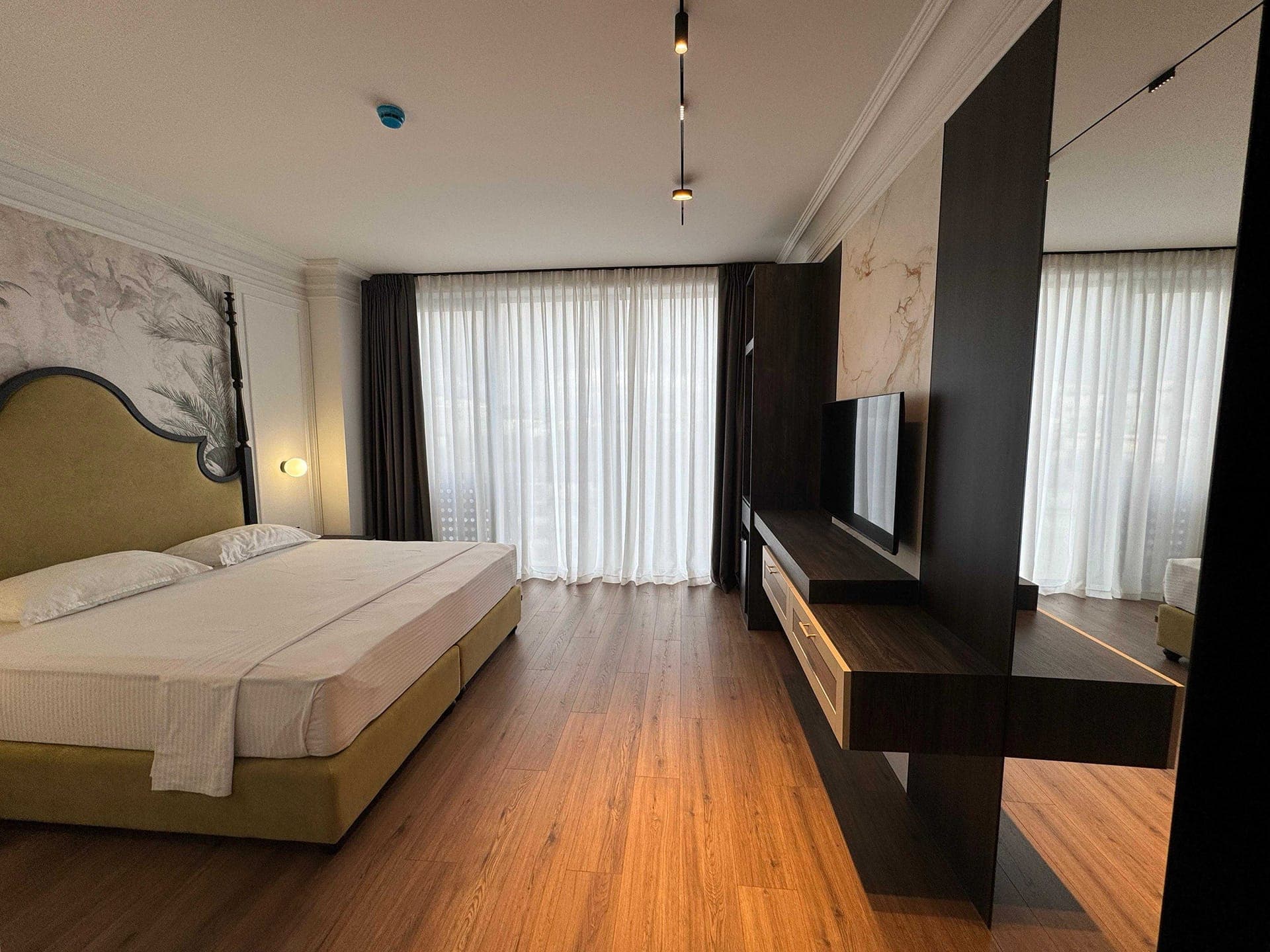 room-types-PREMIUMBEA-DSSVD-0.jpg