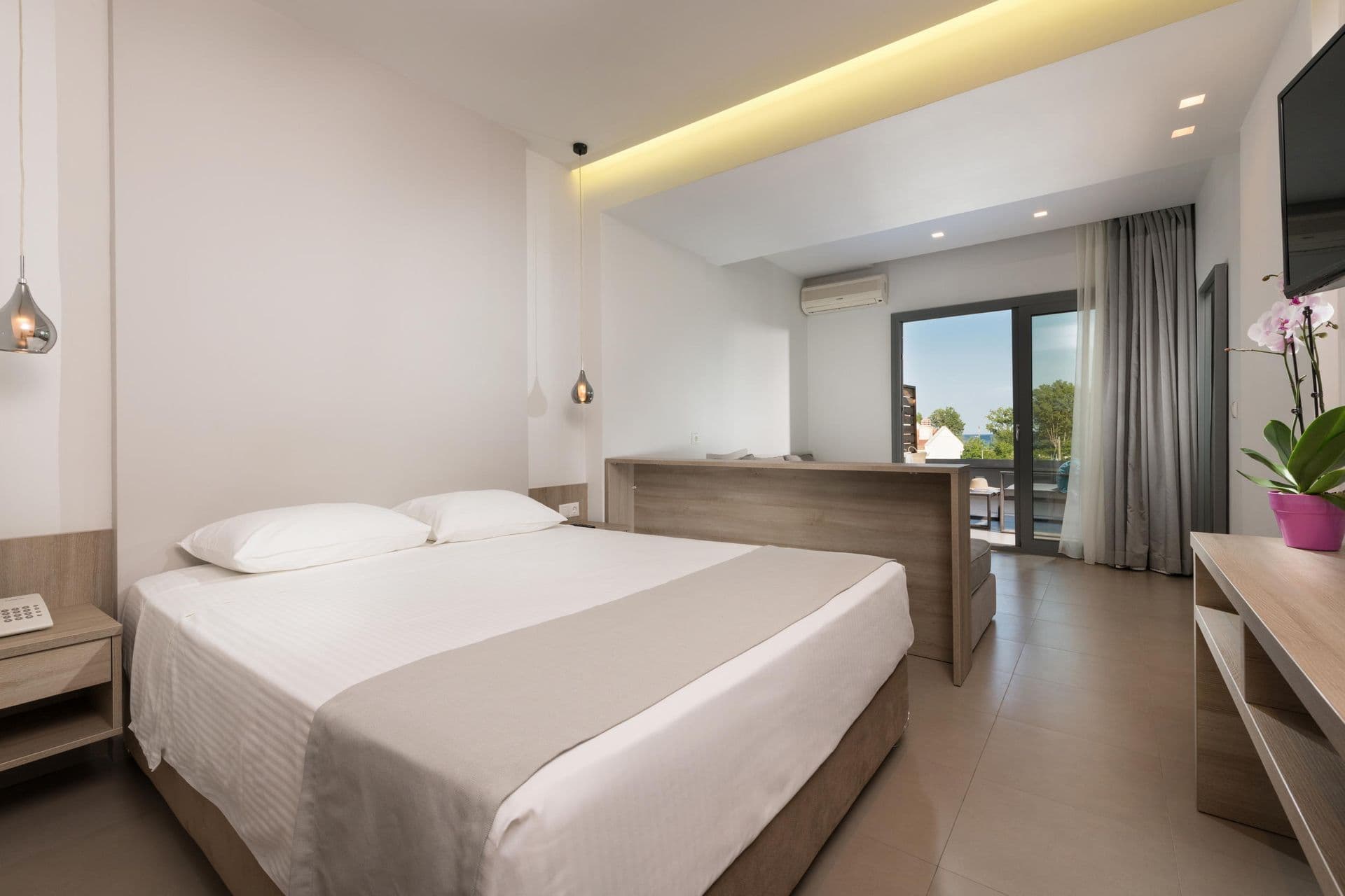 room-types-PRINCESSGB-FAMSV-0.jpg