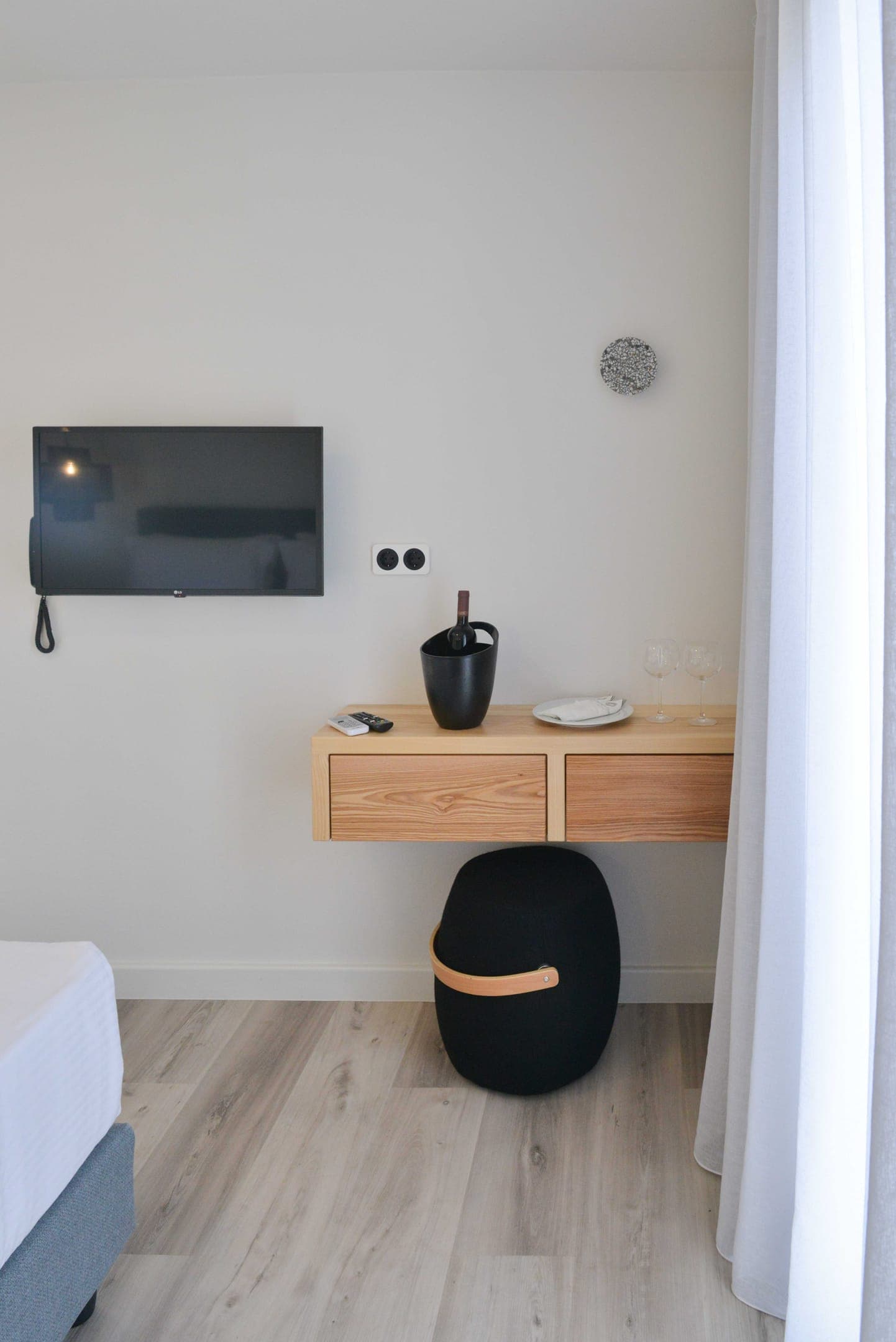 room-types-PRINCESSMA-SUPDBL-0.jpg
