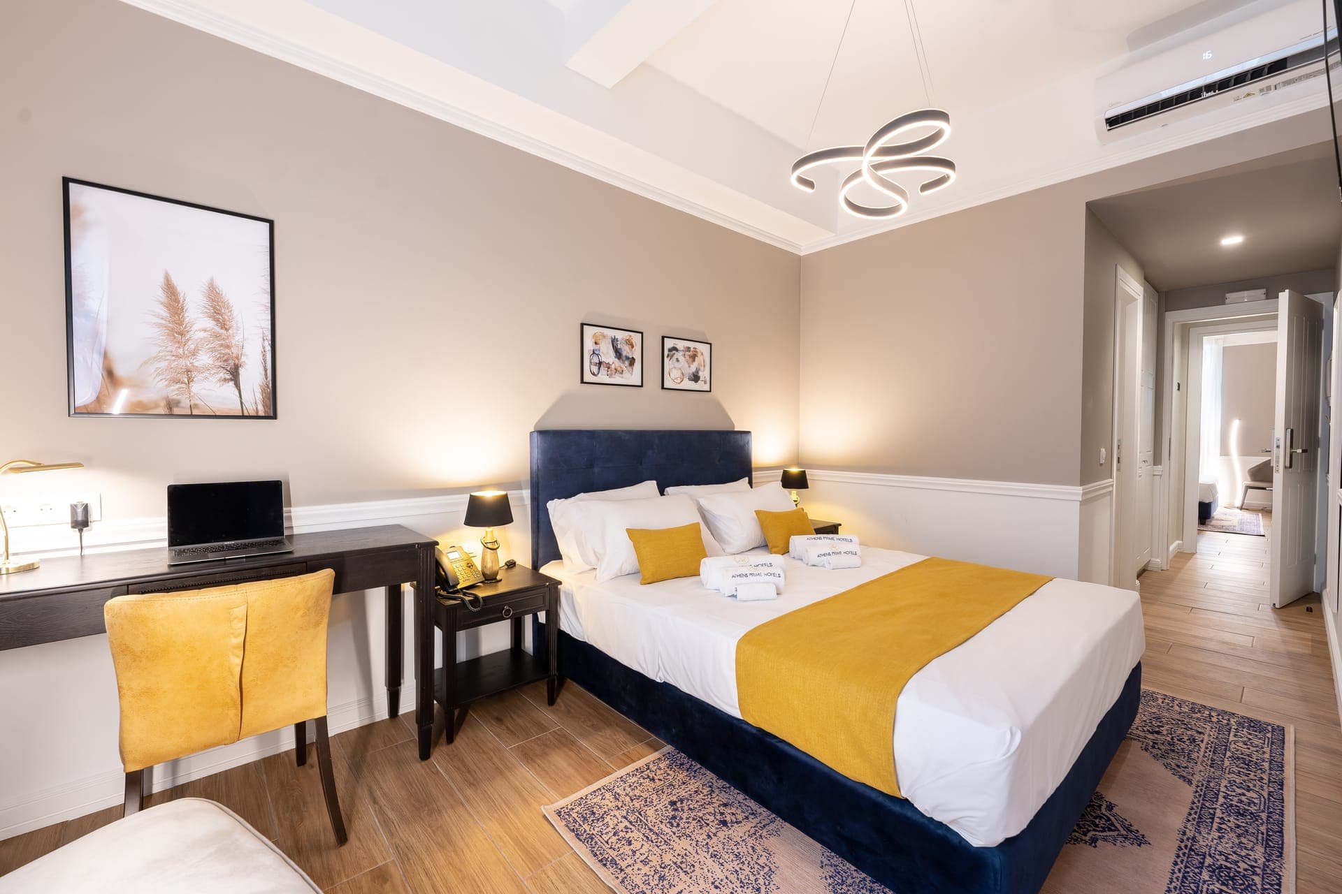 room-types-PUREATHENS-FAMS-0.jpg