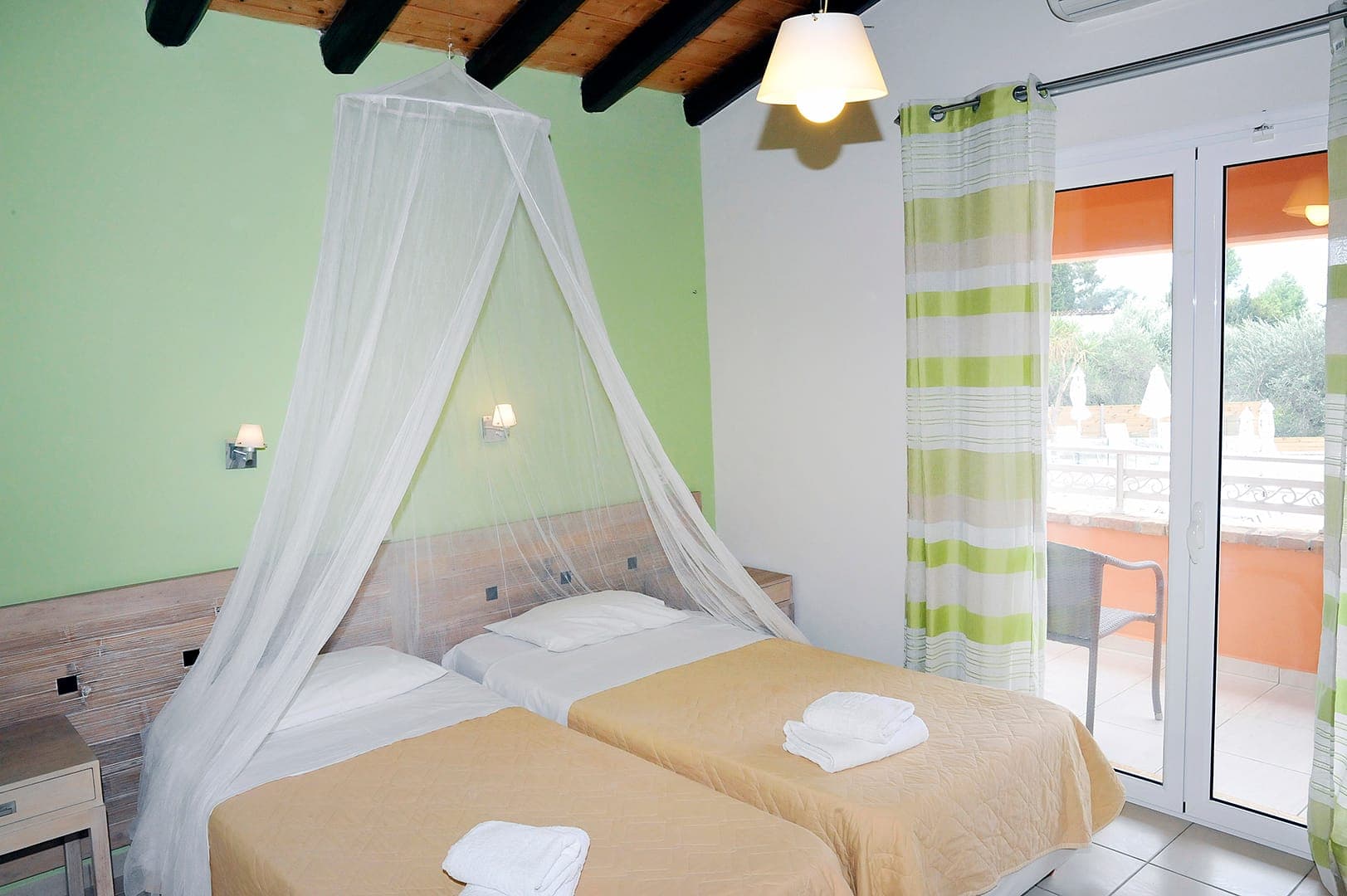 room-types-PYRCITAPTS-ARTEMI-0.jpg