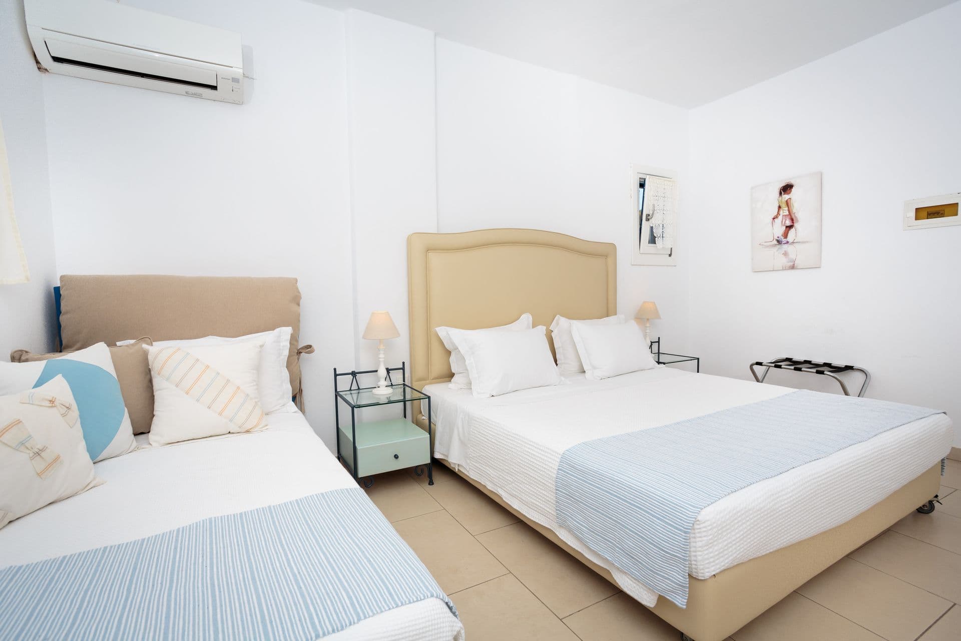 room-types-PYRGAKI-TRPLRO-0.jpg