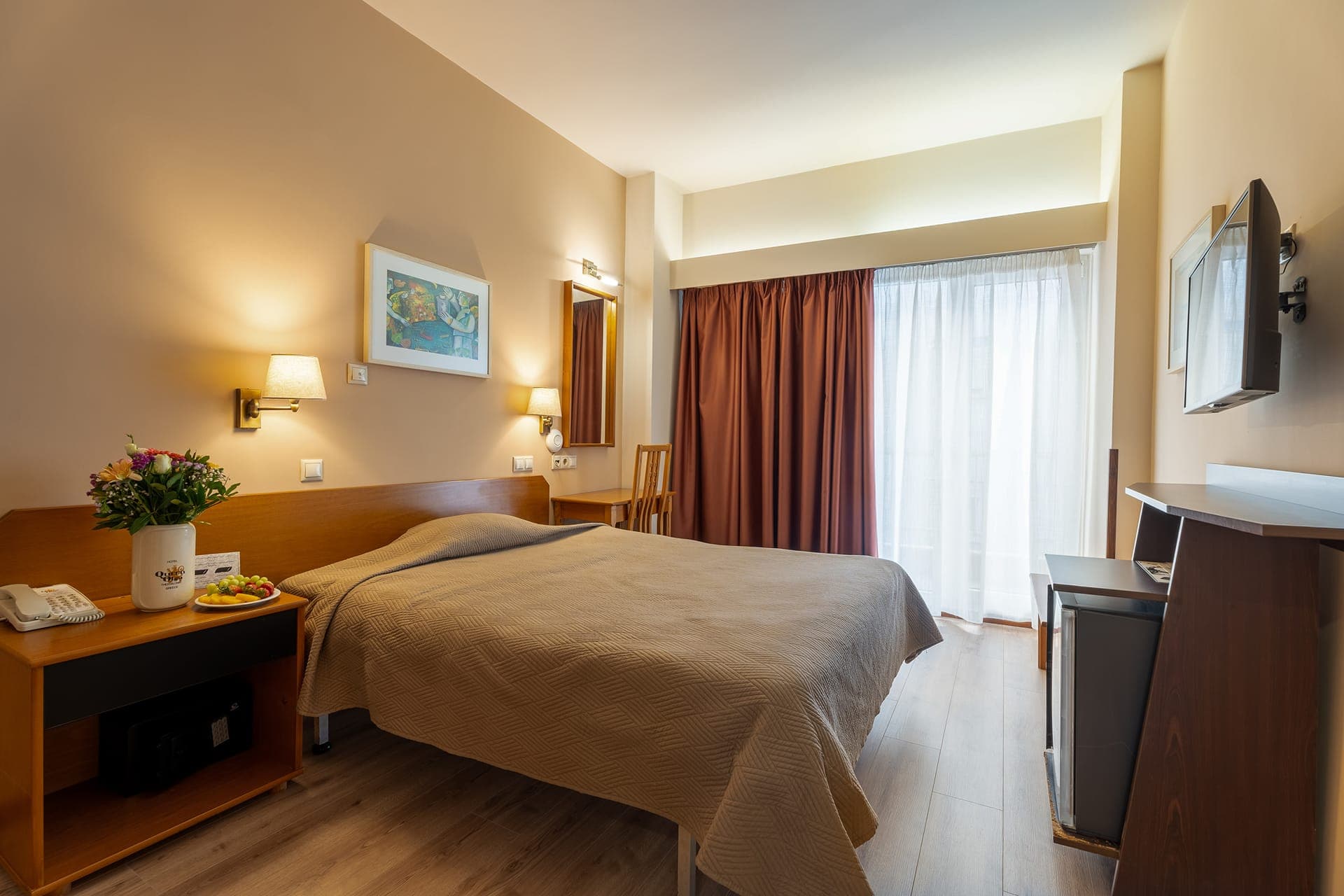 room-types-QUEENOLGA-SUPSGL-0.jpg