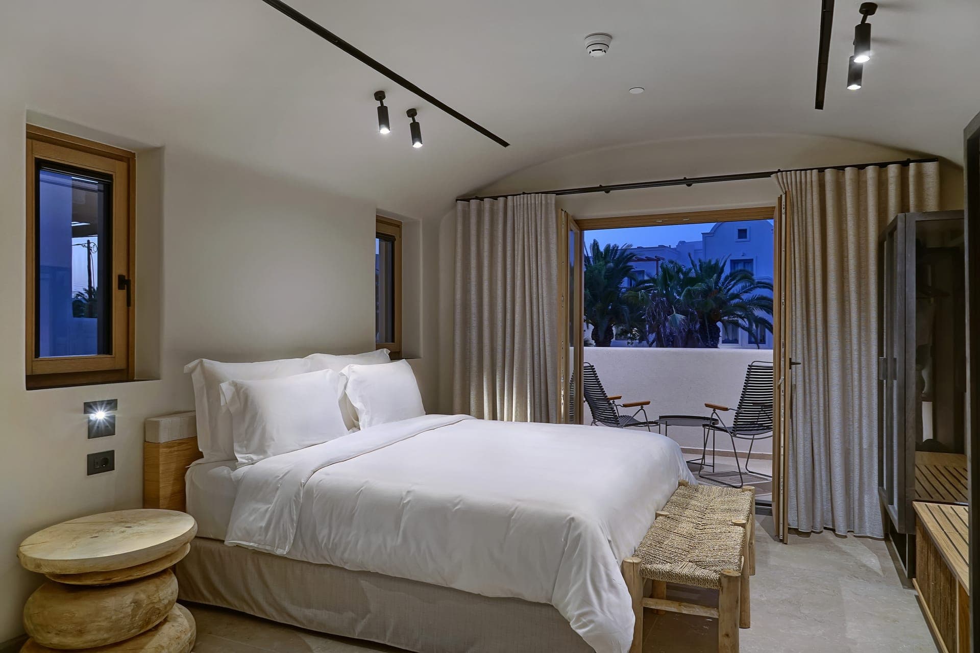 room-types-RADZAFFRON-VILLA-0.jpg