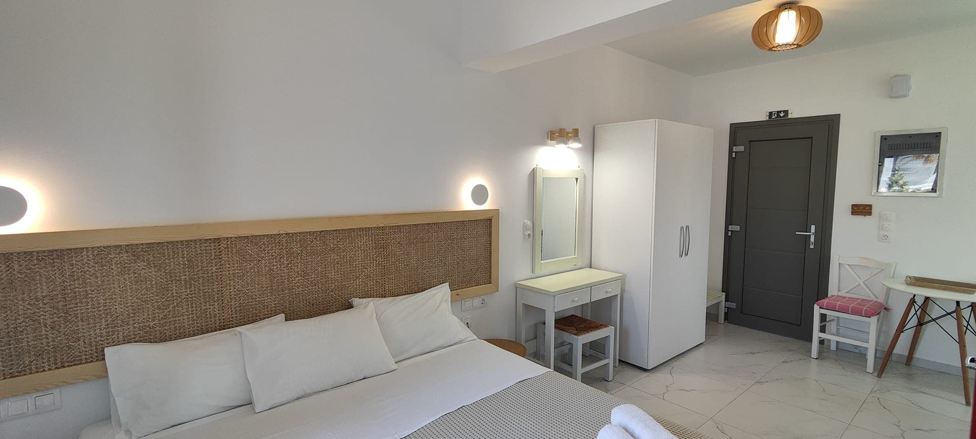 room-types-RAGOUSIS-TWIN-0.jpg