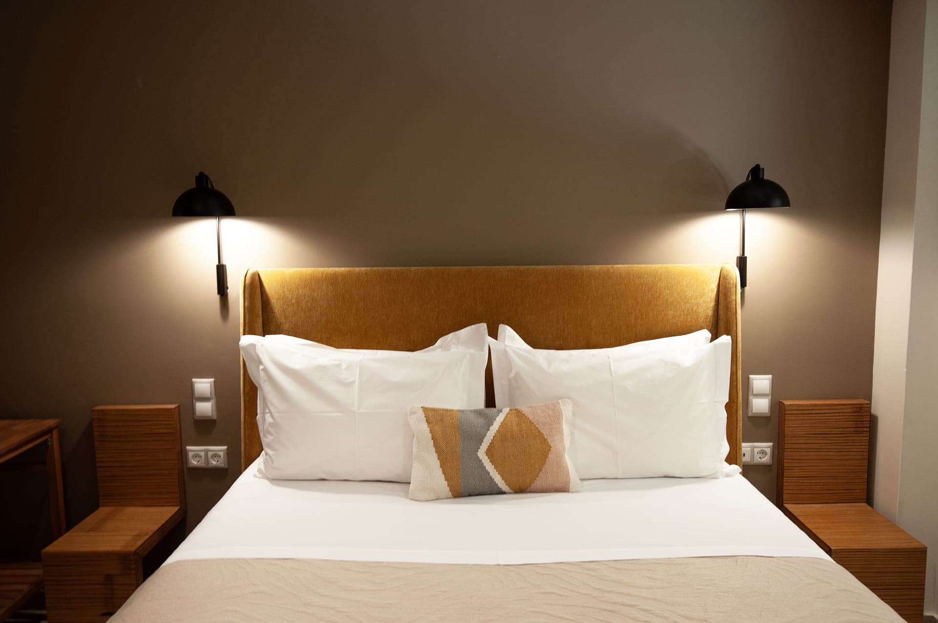 room-types-RASTONIACR-YP-0.jpg