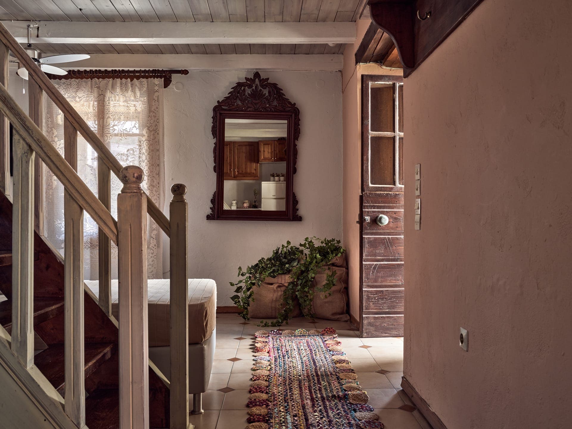 room-types-RAZISAPTS-STR-0.jpg