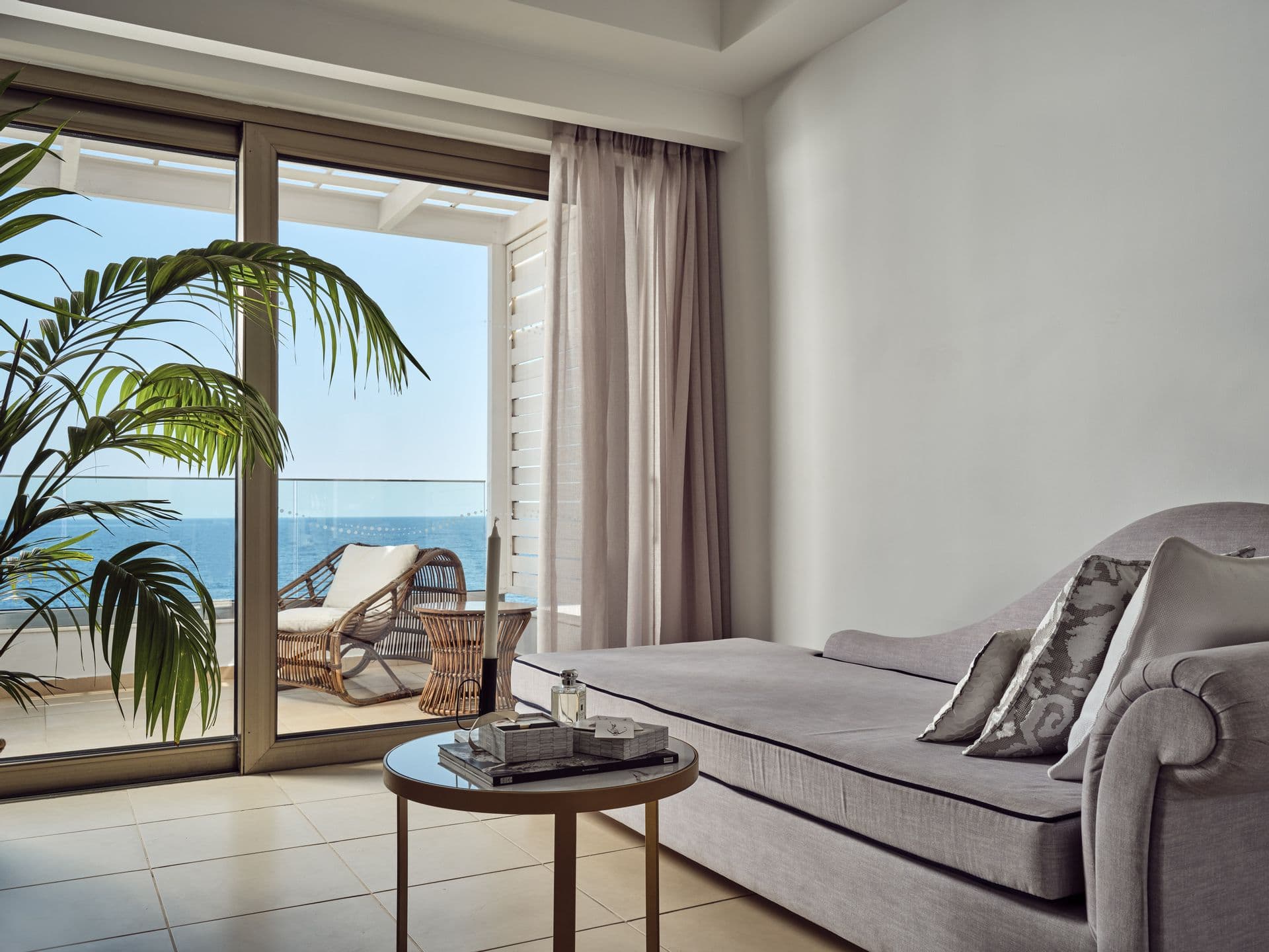 room-types-RBR-SUIWF-0.jpg