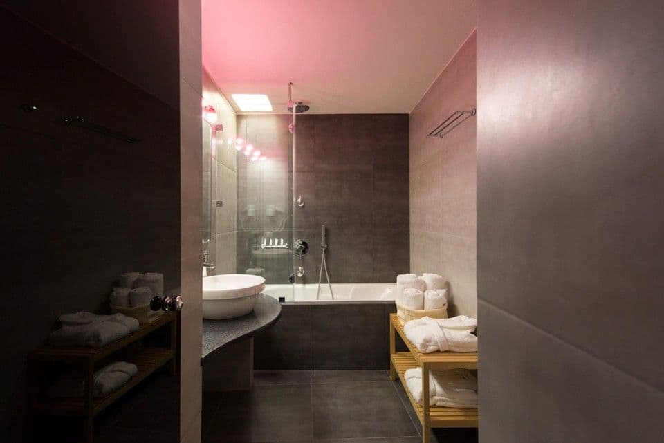 room-types-REGINAM-DLXS-0.jpg
