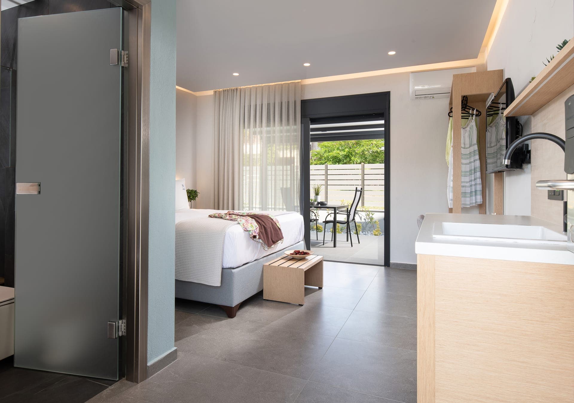 room-types-RENTPROHAL-AMARIL-0.jpg