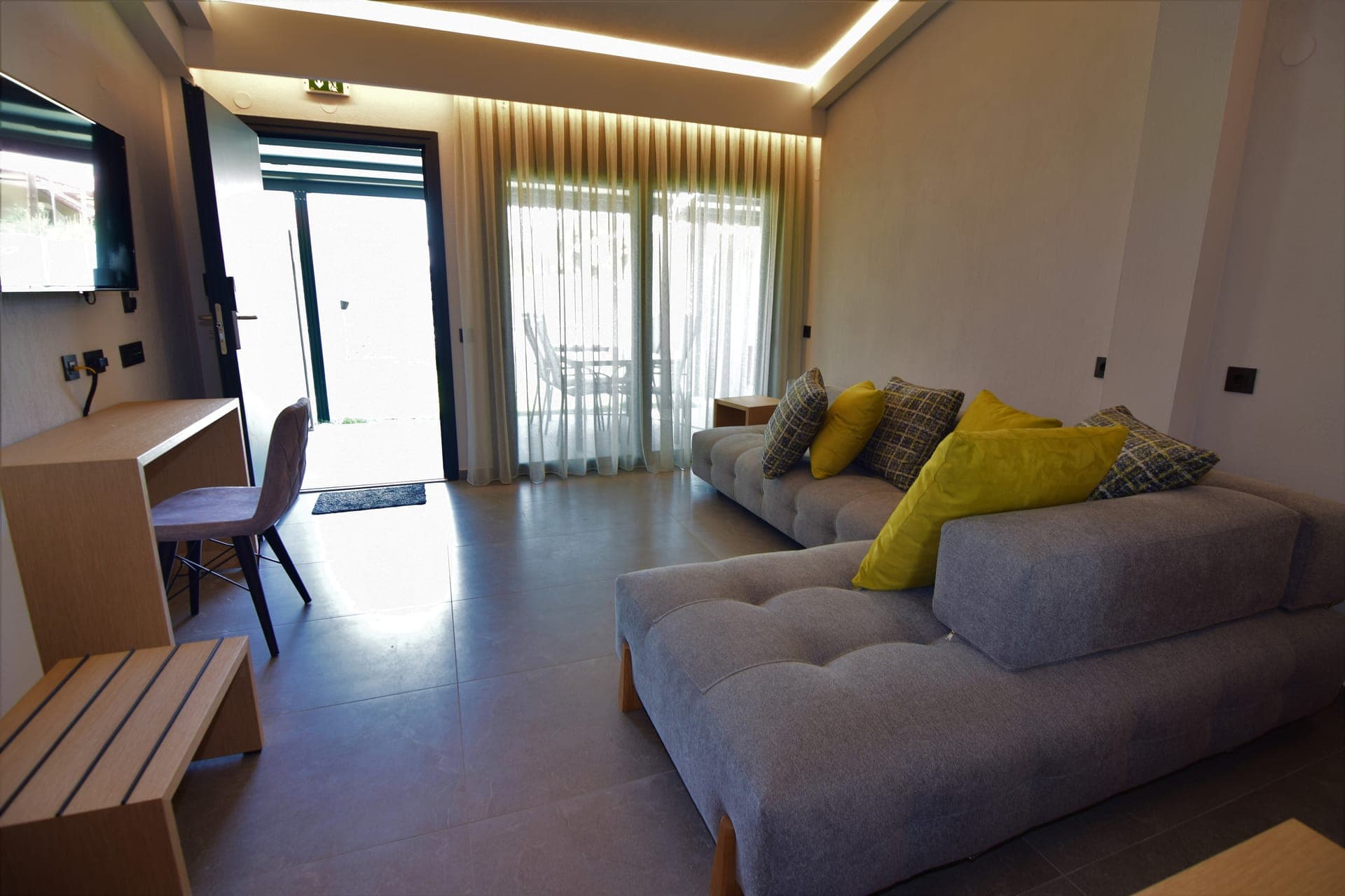 room-types-RENTPROHAL-IRIS-0.jpg