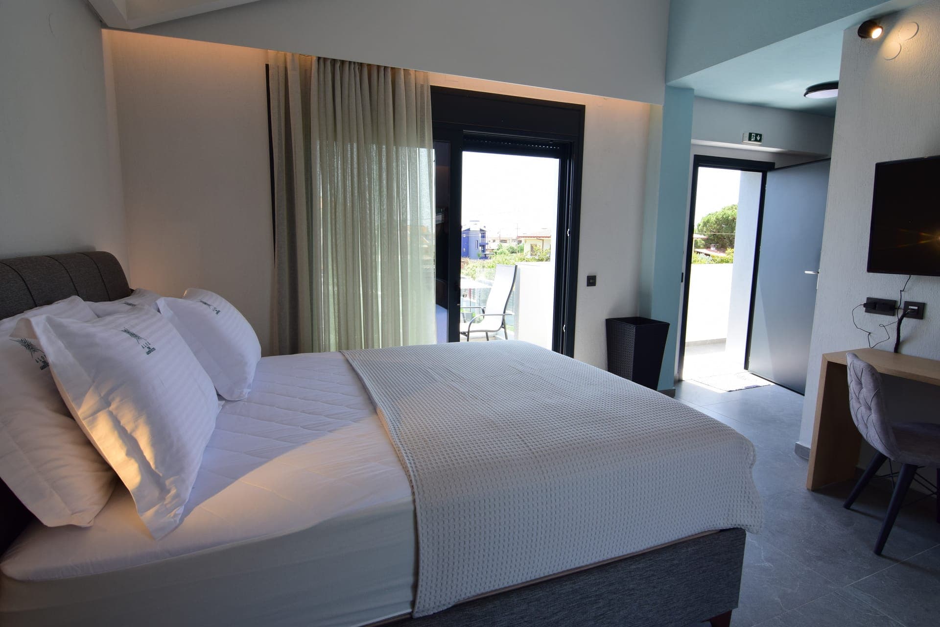 room-types-RENTPROHAL-VERONI-0.jpg