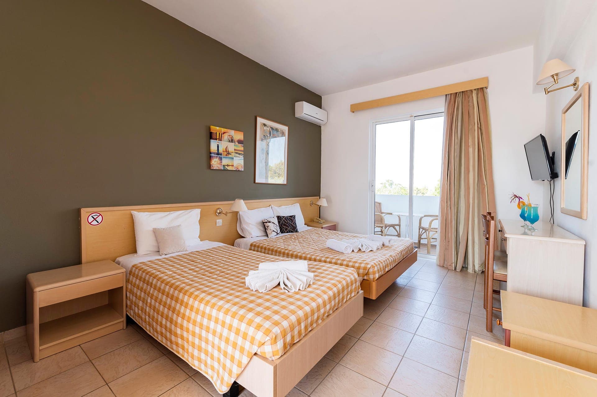 room-types-RHHOTELS-SGVT-0.jpg