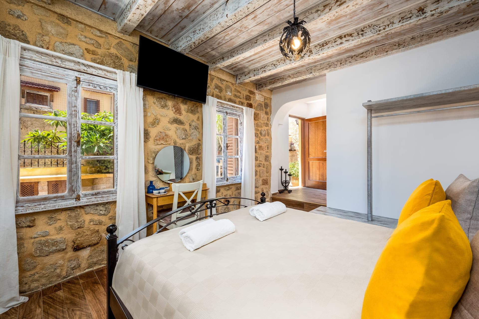 room-types-RHODES4U-DOUBLE-0.jpg
