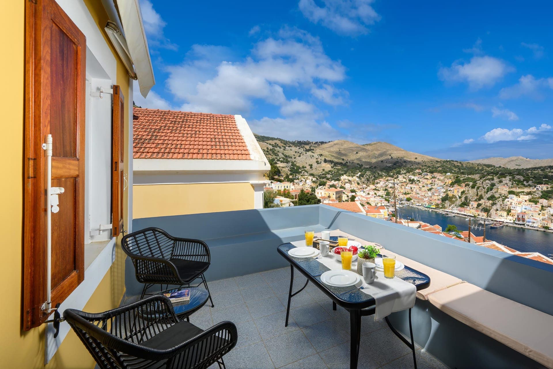 room-types-RHOHOLSYMI-ELP2-0.jpg