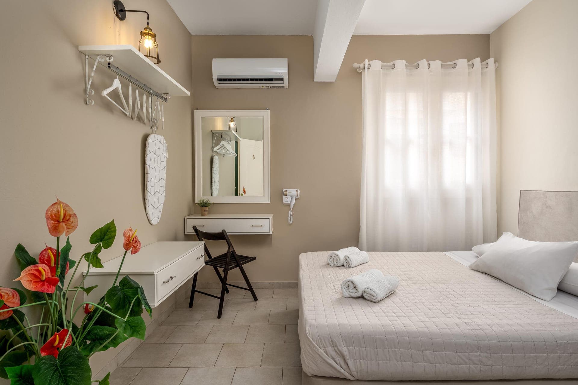 room-types-RHOHOLSYMI-MARFF6-0.jpg
