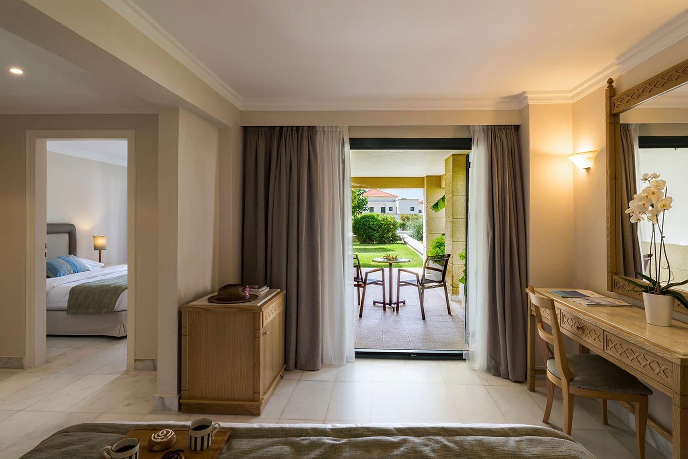 room-types-RODOSMARIS-SUITE-0.jpg
