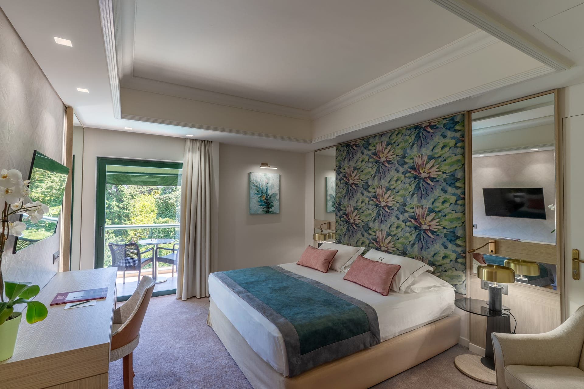 room-types-RODOSPARK-PDLX-0.jpg