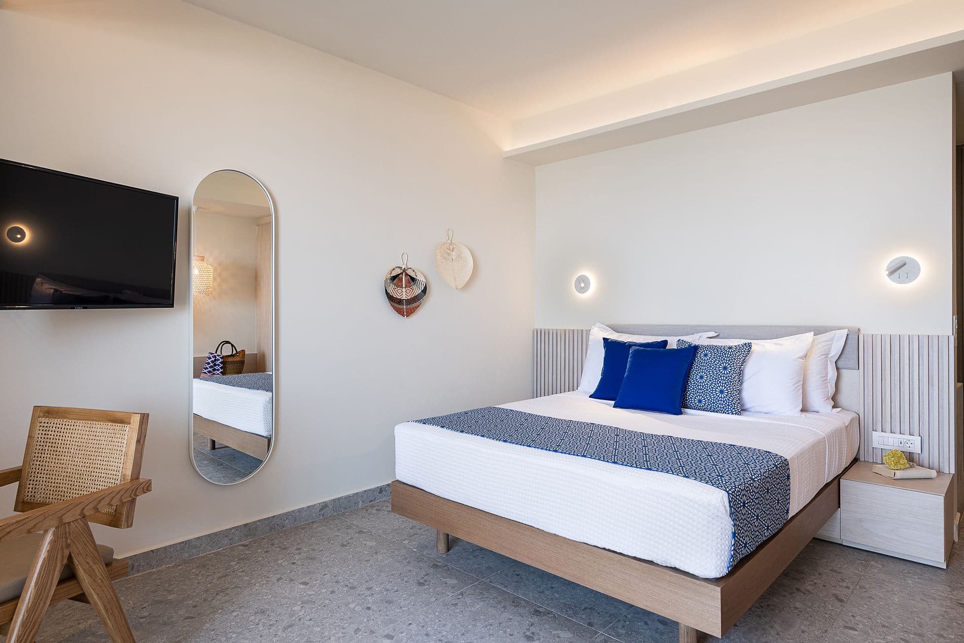 room-types-ROMANTICAA-DLXG-0.jpg
